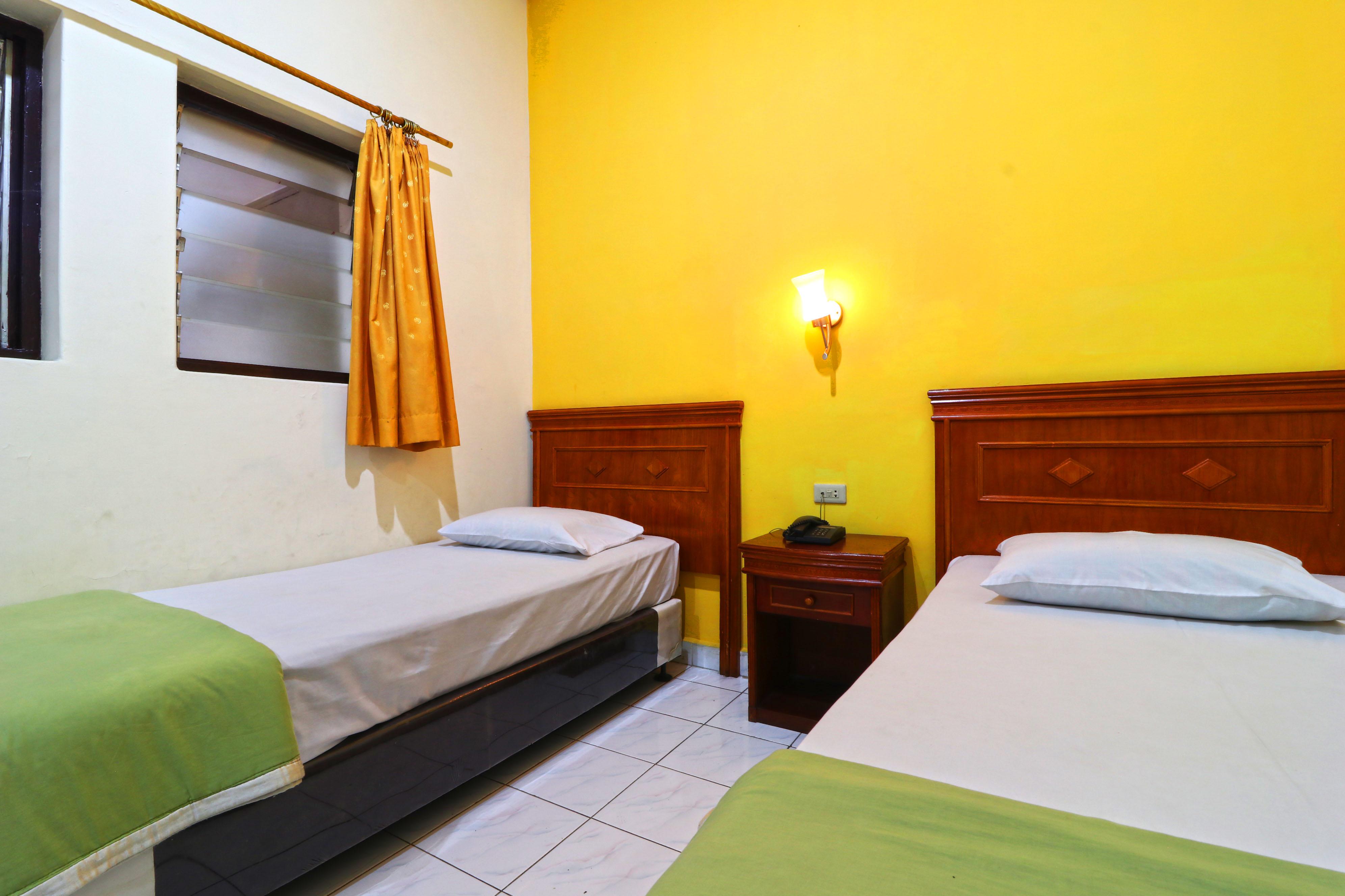 Hotel Sumatera Medan Exterior photo