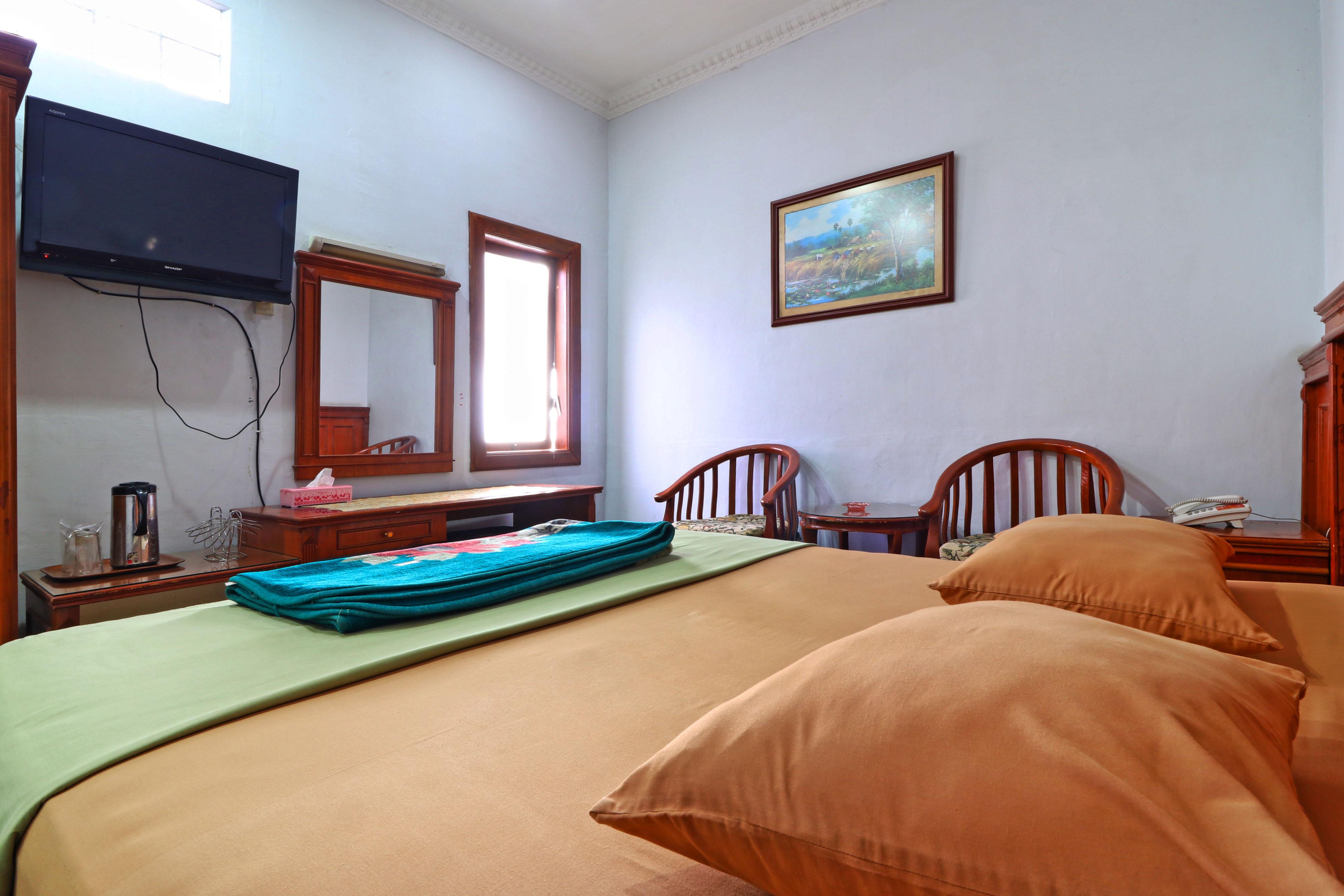 Hotel Sumatera Medan Exterior photo